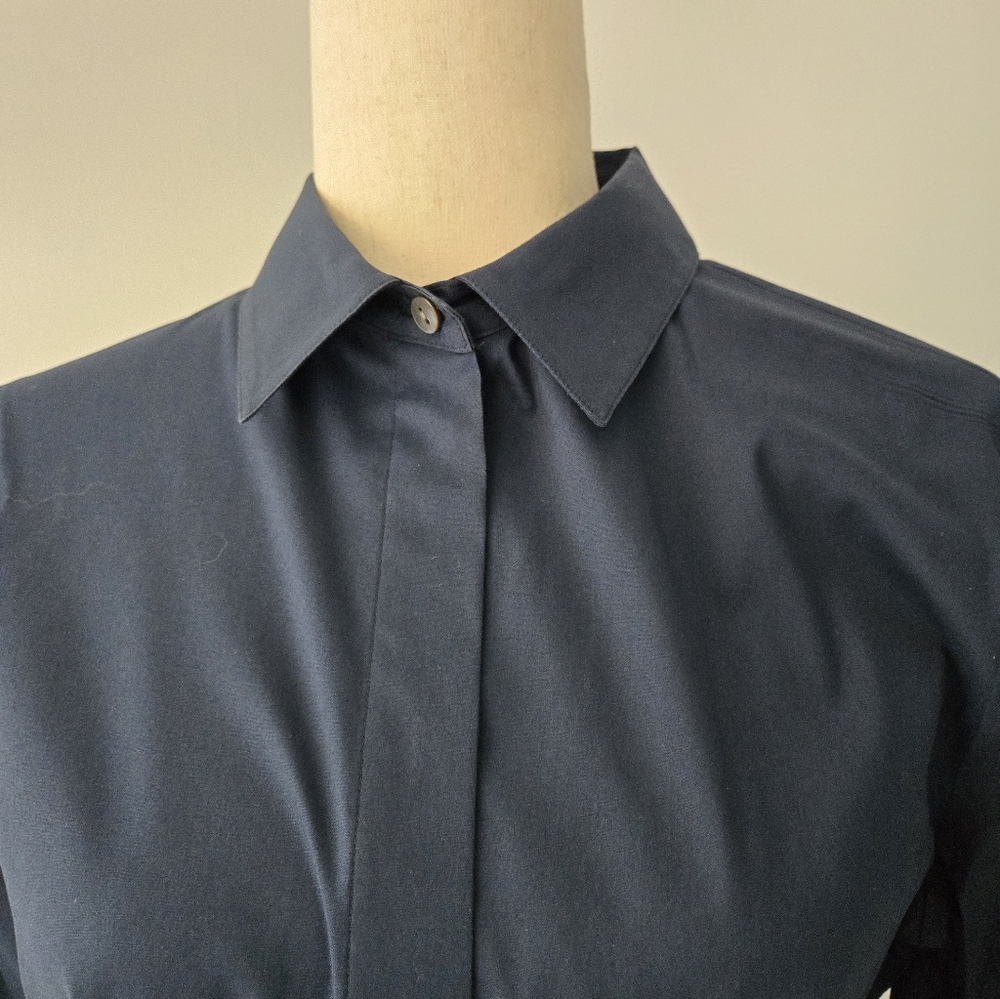 Theory Navy Fitted Button Down Shirt, sM